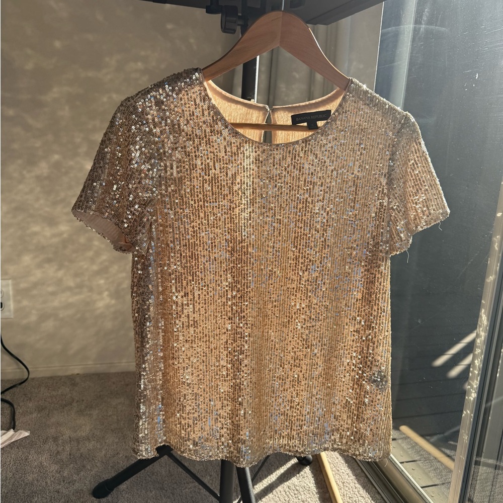 Banana Republic Gold Sequin Top - Size S